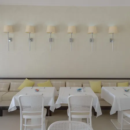 Amazonia Otel 4*