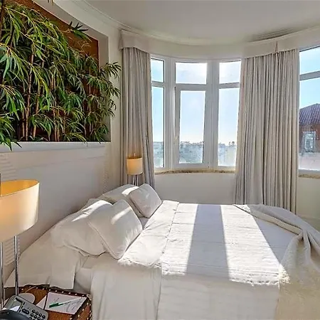Hotel Amazonia Estoril