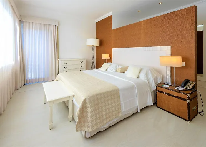 فندق Amazonia 4*